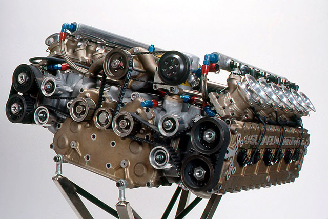 Когато Koenigsegg имаше мотор от Subaru