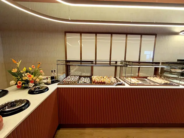 Летище „Васил Левски“ с нова придобивка за пътниците за 1 милион евро (ВИДЕО+СНИМКИ)