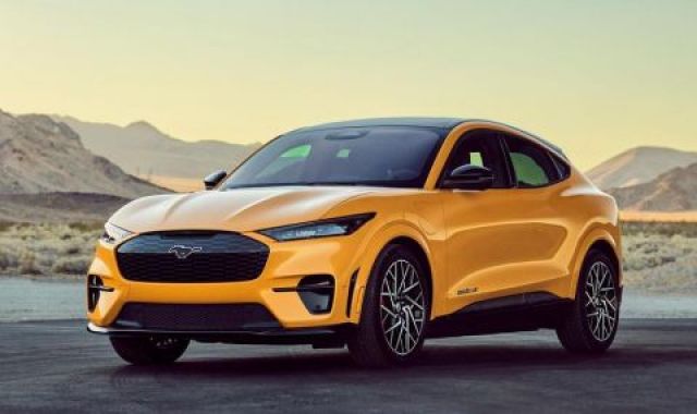 `Първият `Първият