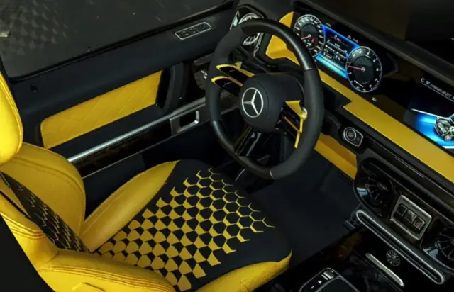 They turned the new Mercedes G-Class into a convertible with square headlights 