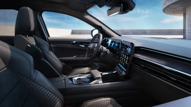 Запознайте се с най-луксозното Renault в историята