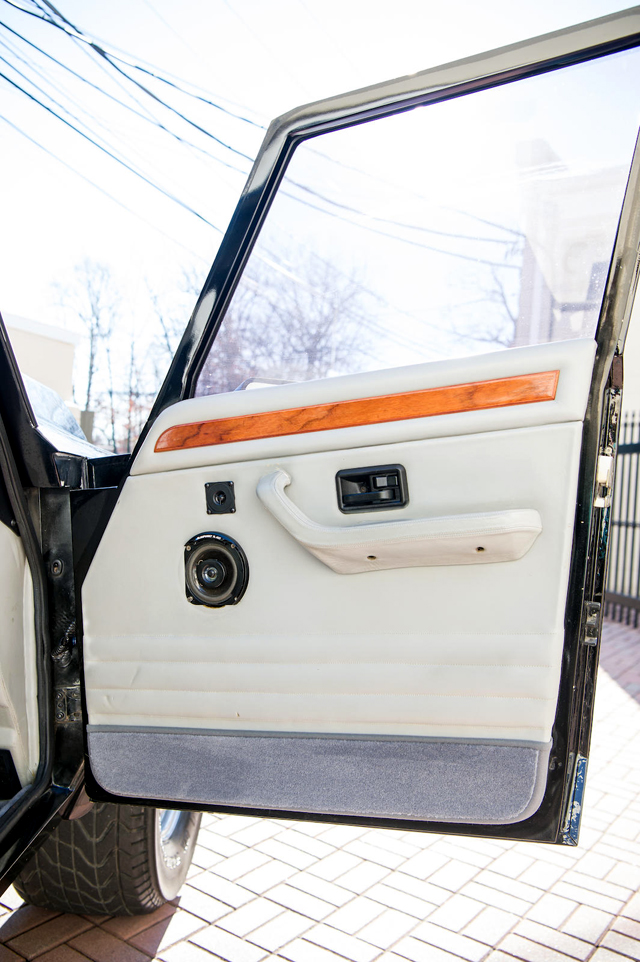 Продадоха всъдеходно Lambo за 7 хил.