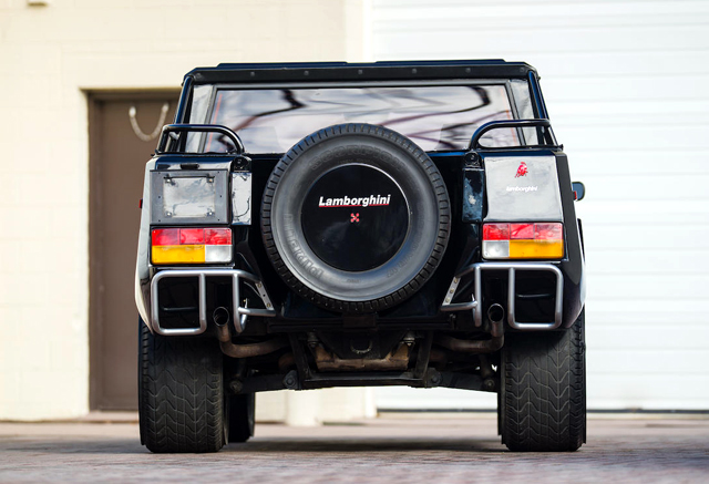 Продадоха всъдеходно Lambo за 7 хил.