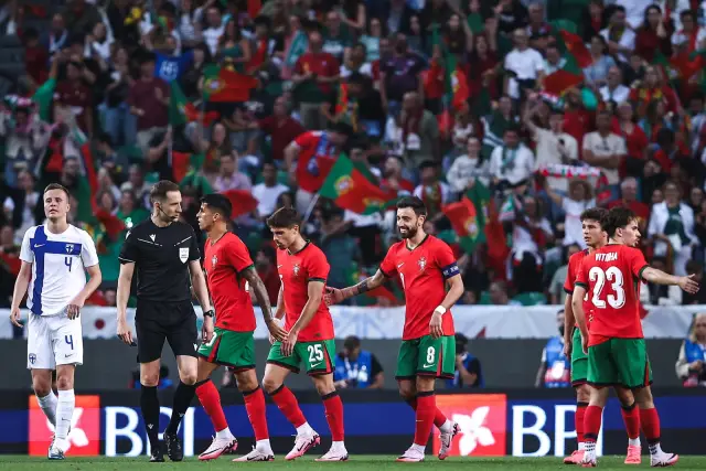   Португалия победи Финландия в шестголово шоу