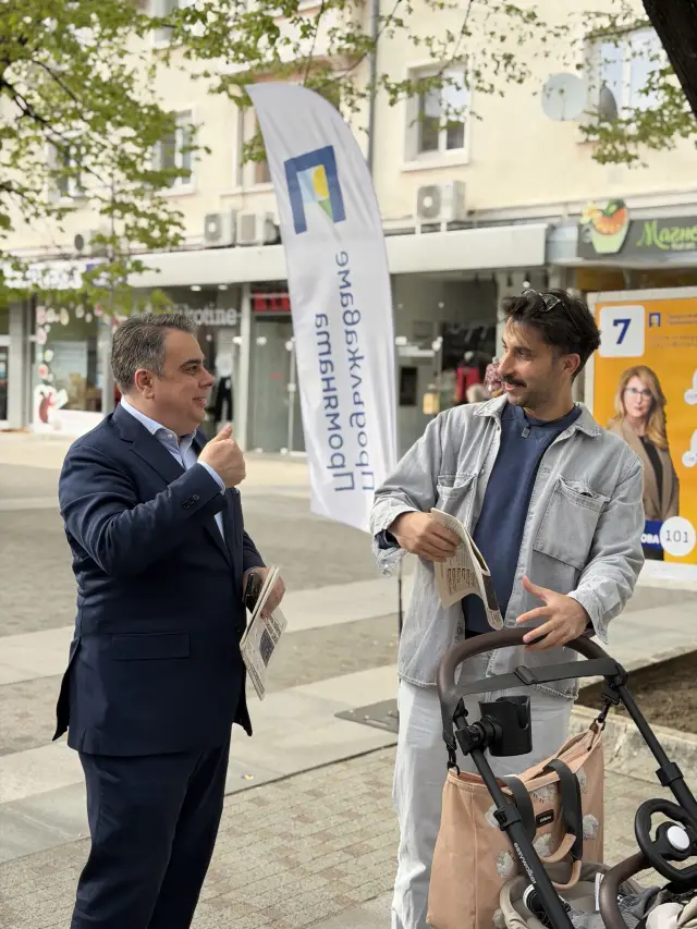 Асен Василев в Сливен: Радев не е нов – управлява с 8 правителства, икономическата му програма е рецепта за обедняване