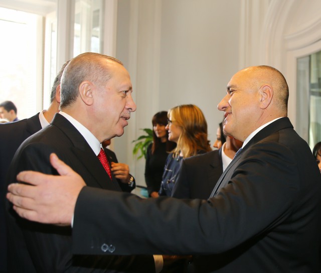 Борисов посрещна Ердоган и Туск в "Евксиноград" (СНИМКИ)