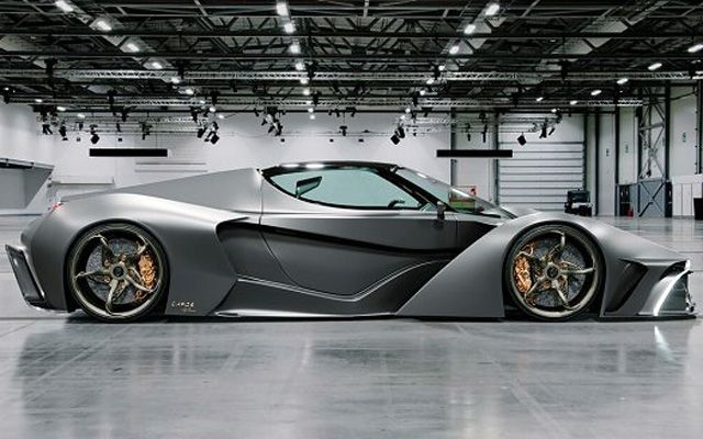  Неизвестен купи първия гръцки ултракар за....4 млн 