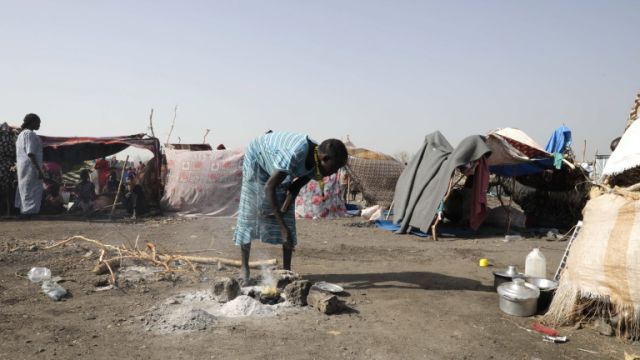 Судан загива тотално докато Израел воюва с 