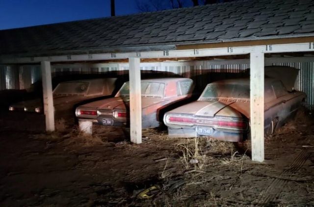  Ръждясали и изоставени класики се продават на цената на нов iPhone 