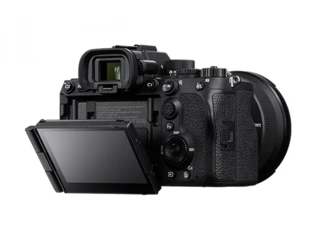 Sony представи най-дългоочаквания си фотоапарат