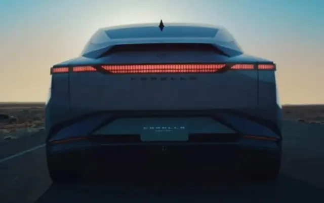 Още подробности и видео на новата Toyota Corolla (ВИДЕО) | интерФакти.БГ Още подробности и видео на новата Toyota Corolla (ВИДЕО)