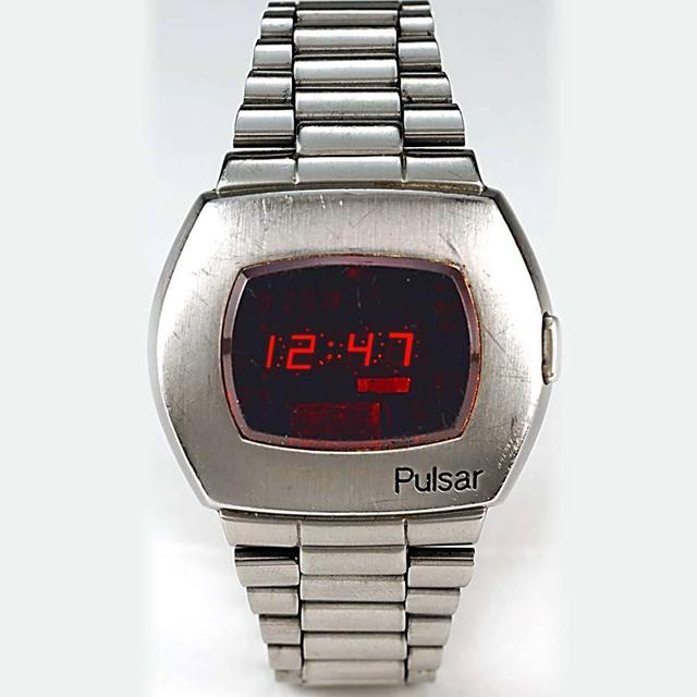  Възобновяват производството на първия електронен часовник 