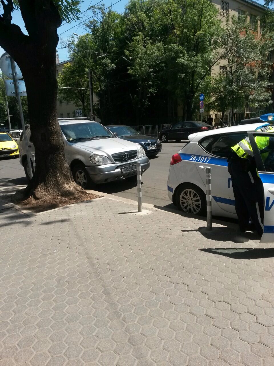 Само във Факти.бг: Пиян шофьор блъсна дете на пешеходна пътека в София