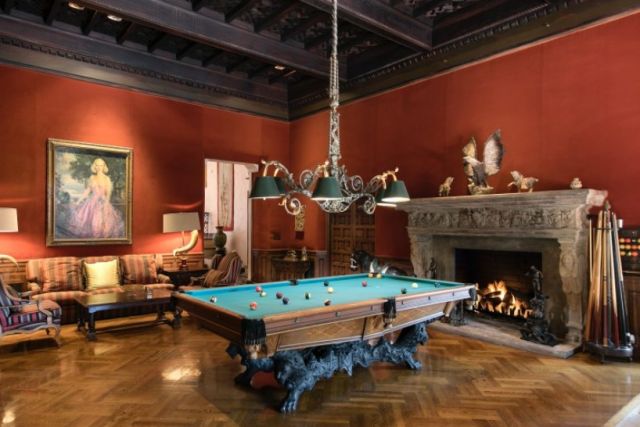  Продават известно имение с 54% отстъпка (СНИМКИ) 