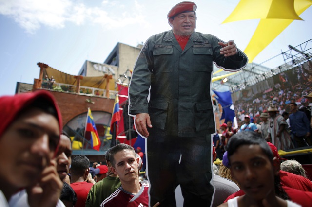 Опозицията във Венецуела: Всички на улицата (СНИМКИ)