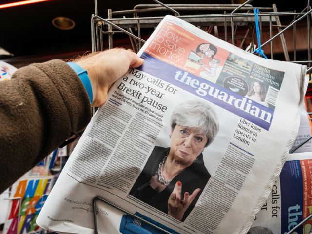 Великобритания съкращава страниците във вестниците, цената на хартията скача