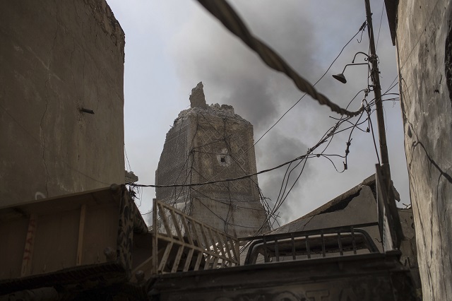 Последни часове на Ислямска държава в Мосул (ВИДЕО+СНИМКИ)