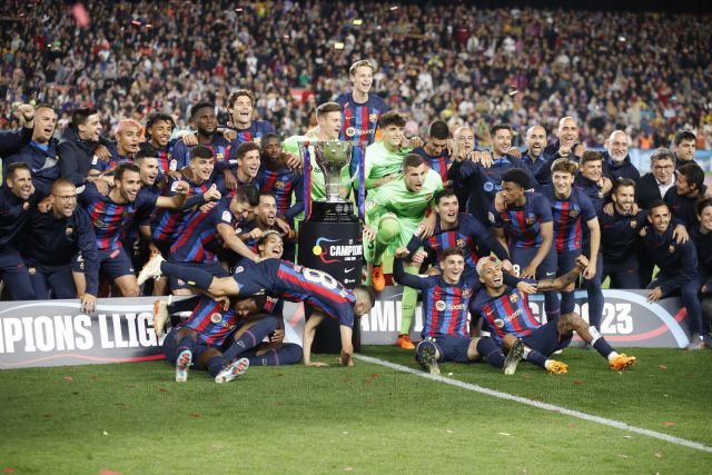 Барселона вдигна титлата на Испания (ВИДЕО + СНИМКИ)