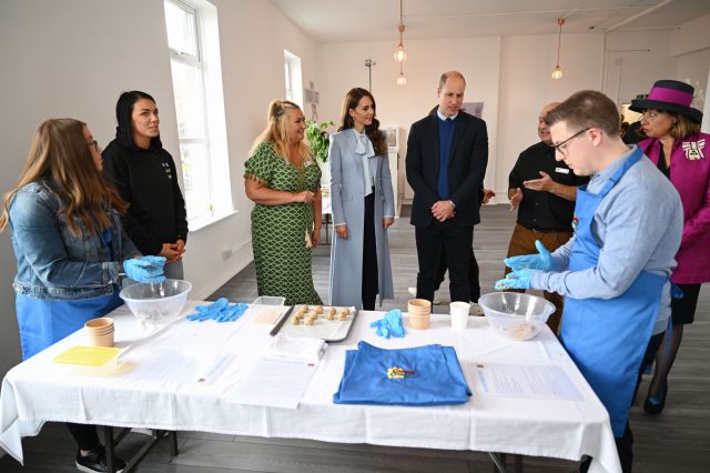 Кейт Мидълтън попадна в неудобна ситуация в Северна Ирландия (ВИДЕО)