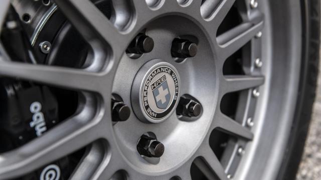  Вижте неповторимото BMW 3.0 CS (1974) с мотор от M5 на Робърт Дауни Джуниър 