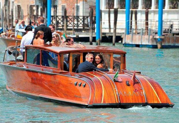 Швайнщайгер и Иванович се ожениха във Венеция