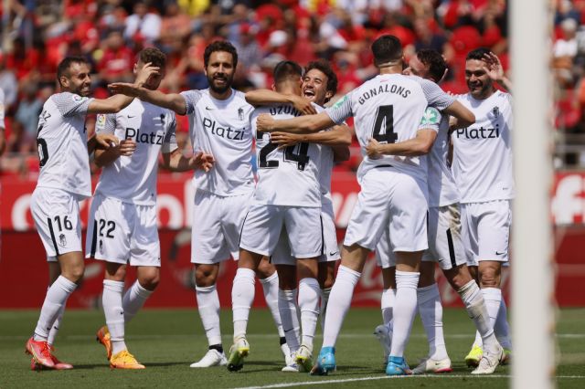  Гранада разпиля Майорка и е покрай спасението 