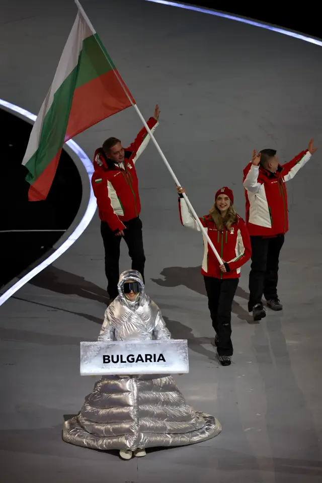 България блести на Парада на нациите в Милано-Кортина (ВИДЕО)