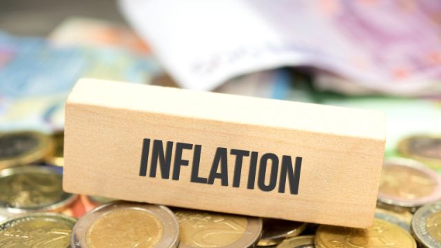 Златото поевтинява преди последните данни за инфлацията в САЩ