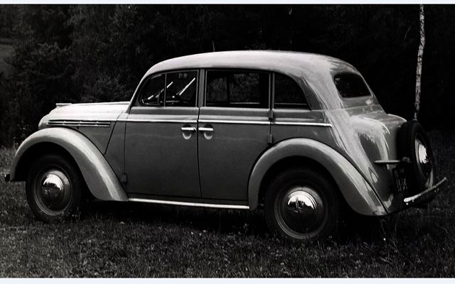 Москвич-400 - първият сериен автомобил в СССР