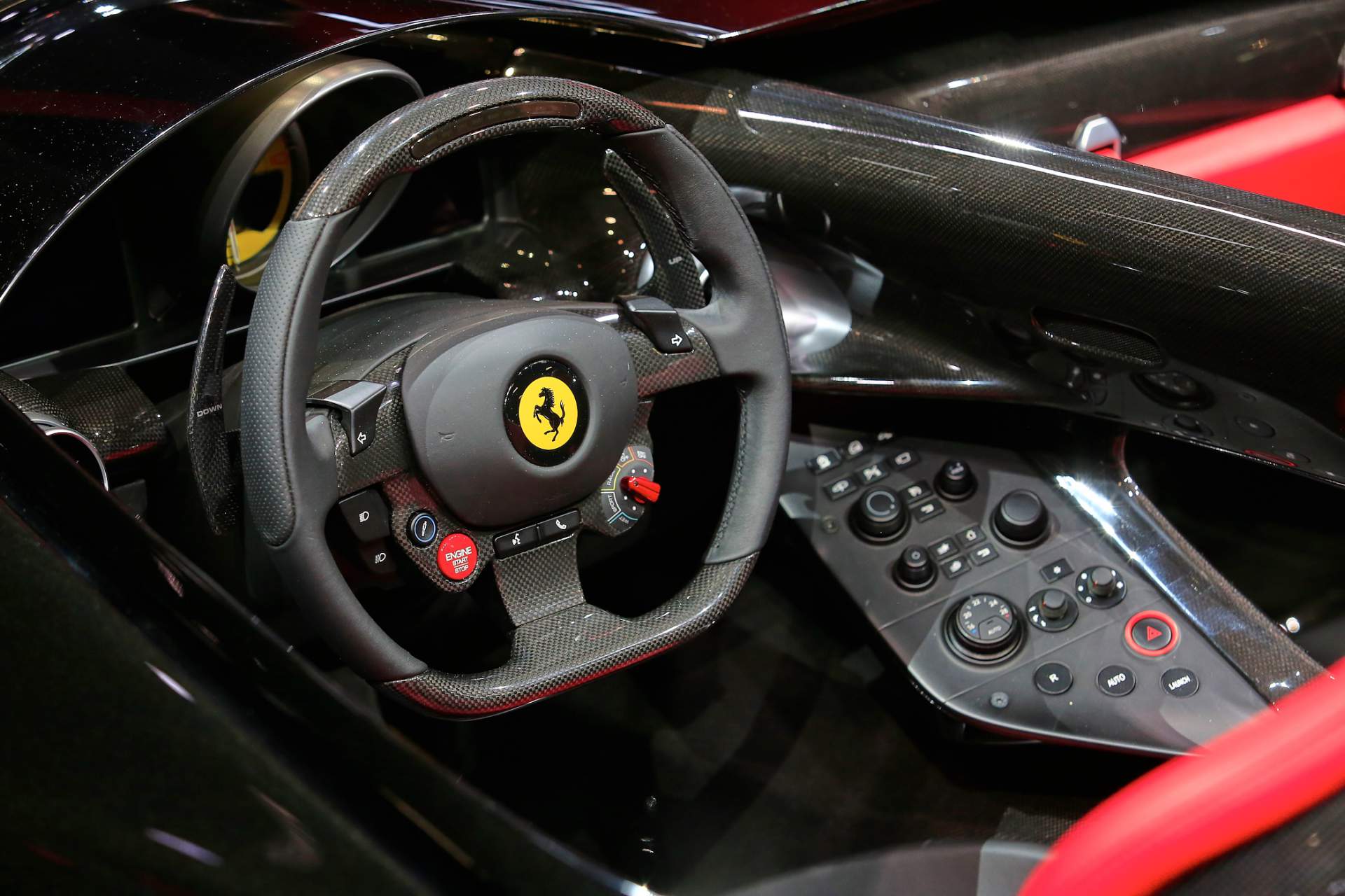 Най-екстремното Ferrari