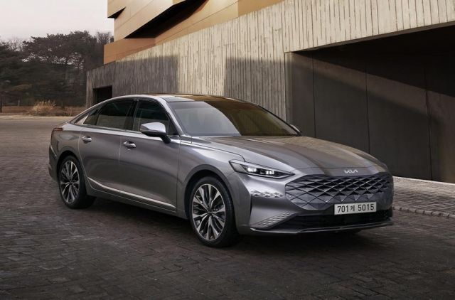  Ето по какъв начин наподобява най-луксозната Kia от вътрешната страна 