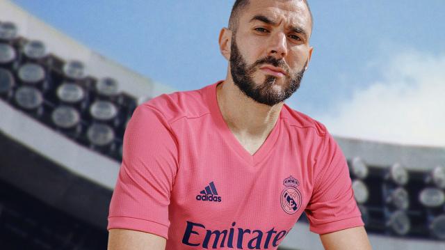 Реал Мадрид в розово през сезон 2020/21