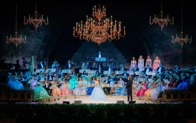 Андре Рийо пред ФАКТИ: Валсът е вид лекарство – той притежава магически и лечебни сили 