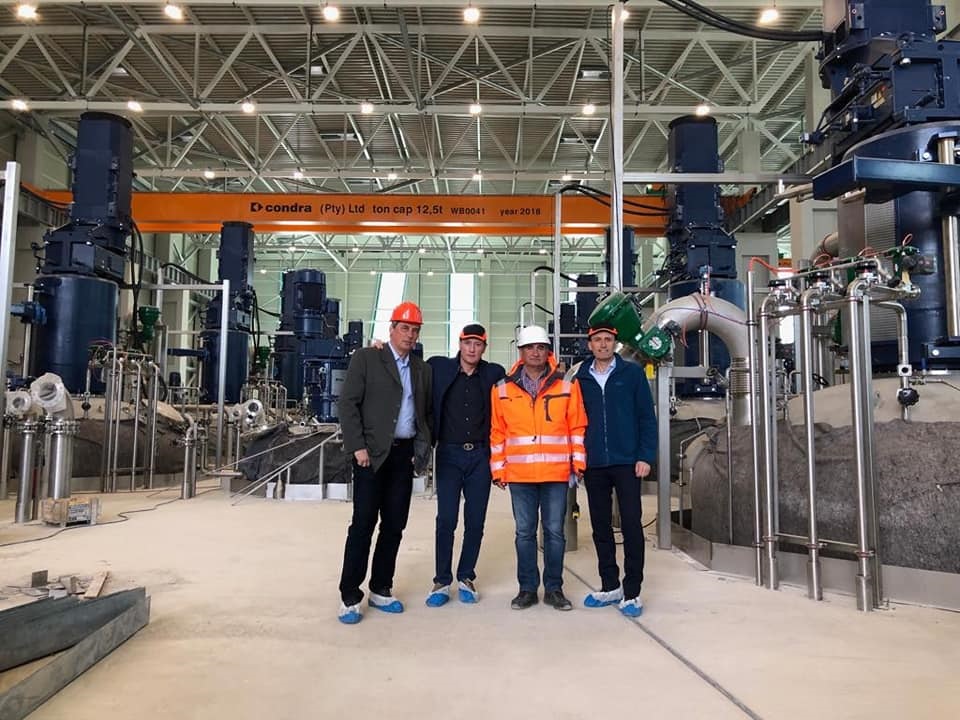 Напредва строителството на новия завод на "Хювефарма" в Пещера (ВИДЕО + СНИМКИ)