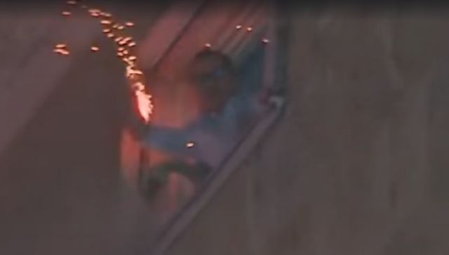  Ангел Джамбазки отхвърля да е хвърлял бомбички 