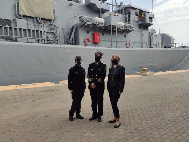 Ето в кое чуждестранно пристанище гласува фрегатата 