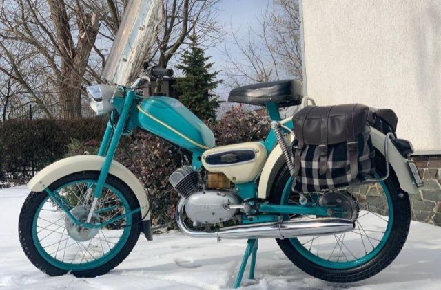 Това е първото съветско туристическо мотопедче