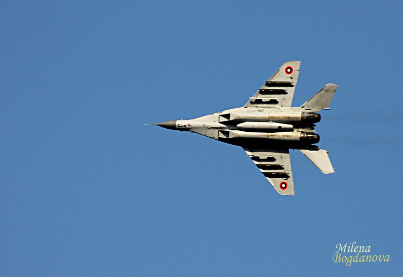 Двойно повече кандидати за войници