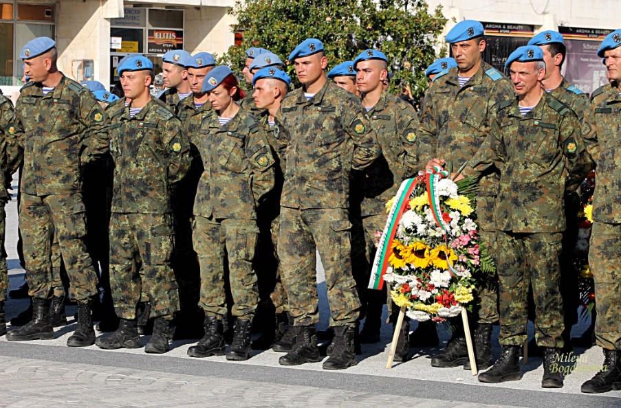 Двойно повече кандидати за войници