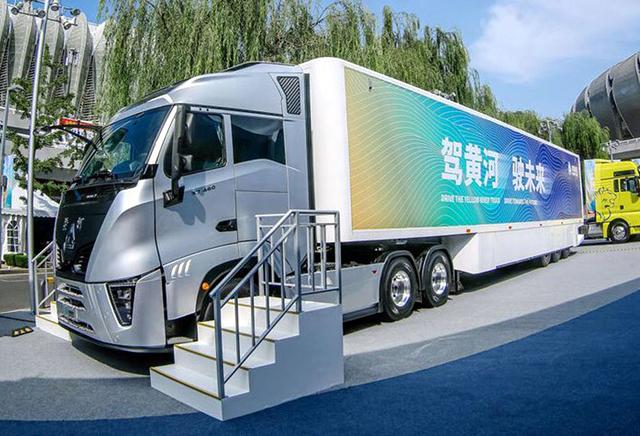  Китайски влекач стана най-обтекаемият сериен камион в света 