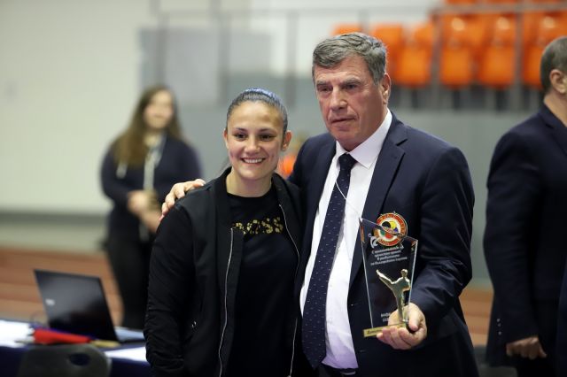 Ивет Горанова триумфира на Държавното първенство по карате в София