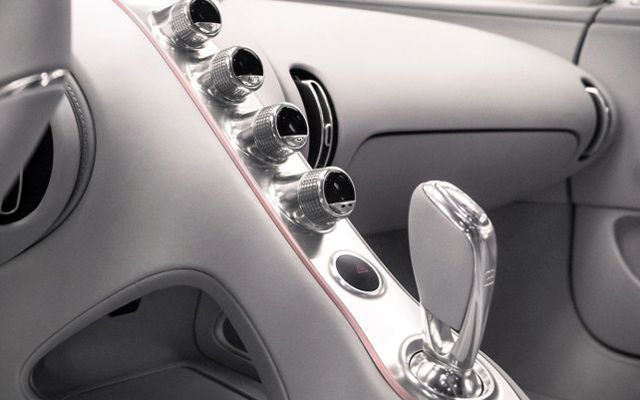  Ето го първото женско Bugatti 