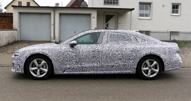  Audi A7 става седан 