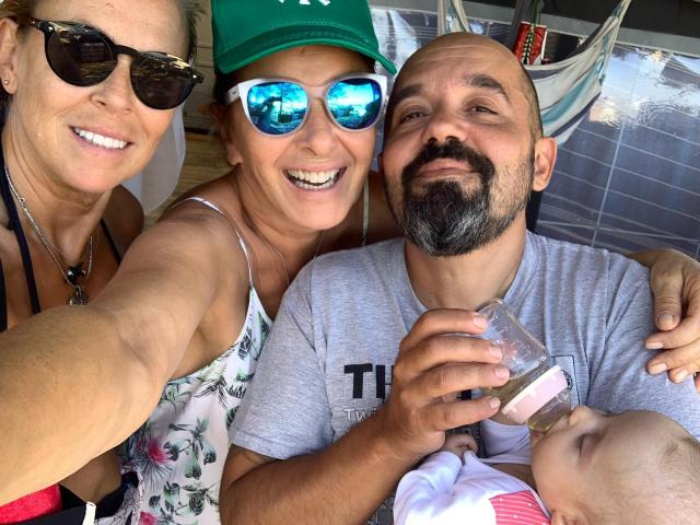  Няма да повярвате с кого заживя Катето Евро 