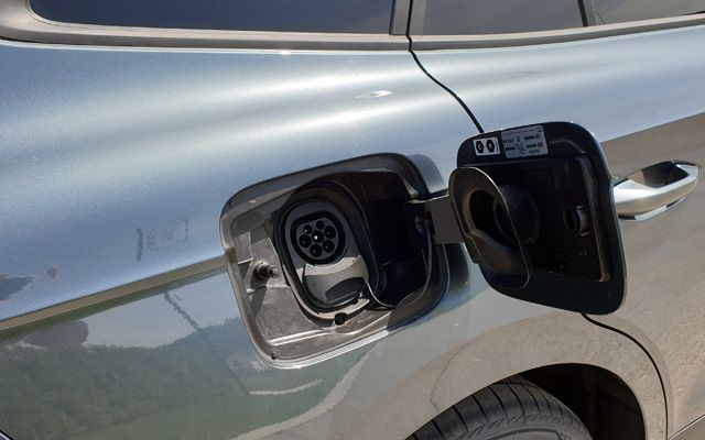  Тествахме новата Skoda Enyaq (вижте и цените ѝ у нас) 