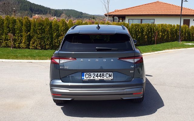  Тествахме новата Skoda Enyaq (вижте и цените ѝ у нас) 