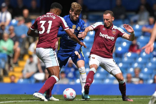  Челси завоюва лондонското дерби с Уест Хам в последната минута 