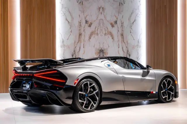 Появи се първото Bugatti Mistral “втора ръка“