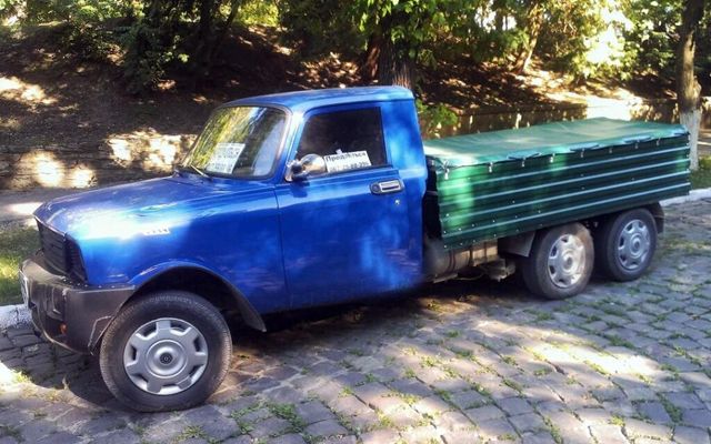  Бюджетен шестколесен пикап от Москвич 