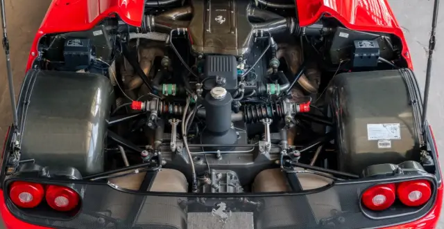 Продава се Ferrari-то на Майк Тайсън